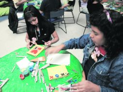 La biblioteca es un lugar muy divertido para pasar tus vacaciones.  /