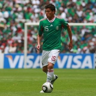 Listo AZ Alkmaar para debut de Héctor Moreno