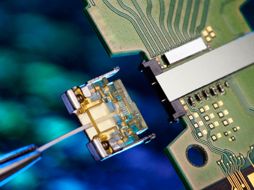 El transmisor conseguirá una velocidad total de datos de 50Gbps.. ESPECIAL  /