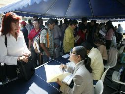 Para 2011 se pronosticó la generación de 500 a 600 mil empleos. ARCHIVO  /