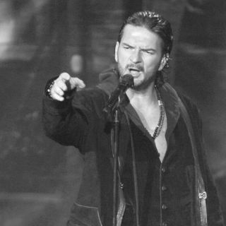 Ricardo Arjona plasma historias cotidianas