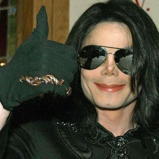 No presentarán cargos a otros doctores de Michael Jackson