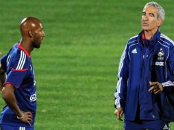 Nicolas Anelka tuvó una gran disputa con Domenech lo cual le costó la salida de la Selección. ARCHIVO  /