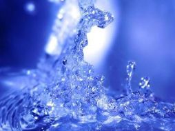 El acceso al agua está consagrado como derecho humano en la Constitución Política de Bolivia. ESPECIAL  /