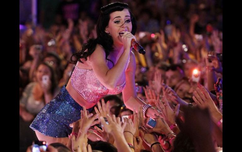 Perry declara su admiración por varias mujeres de la farándula. REUTERS  /