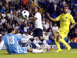 El delantero mexicano Giovani Dos Santos anotó el único tanto del Tottenham. AP  /