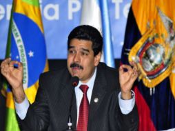 El ministro de Relaciones Exteriores de Venezuela, Nicolás Maduro, al termino de la reunión de cancilleres de la Unasur. EFE  /