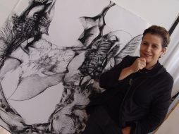 Toni con uno de sus más recientes trabajos, de lápices y creatividad.A. JIMÉNEZ  /