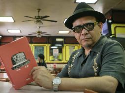 Para J.M. Servín, “lo importante en la vida no es ganar ni perder, sino beber con estilo”.EL UNIVERSAL  /