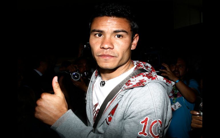 Barrera circuló por las bandas del terreno de juego, pero podría lucia m+as en próximos encuentros. JAMMEDIA  /