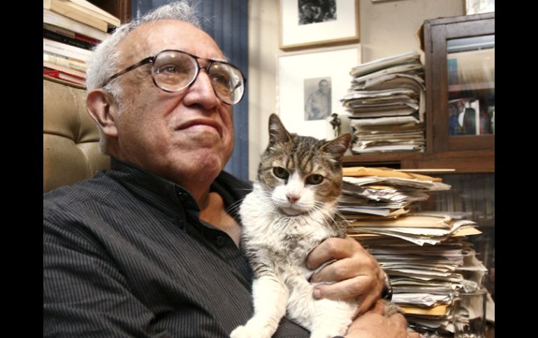 El fallecido escritor sigue inspirando distintas creaciones literarias en su honor. EFE  /