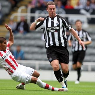 Con ‘Maza’ y Salcido empata PSV