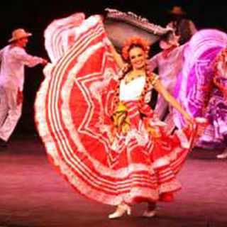 Inicia temporada el Ballet Folclórico de la U de G, en el Teatro