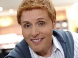 En el 2006 recibió el Premio Nacional 'Alas de Plata', por su labor didáctica para con los niños de México.  ESMAS.COM  /