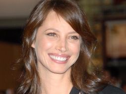 Pese a que tiene 41 años, Christy es una de los top models más reconocidas. ESPECIAL  /