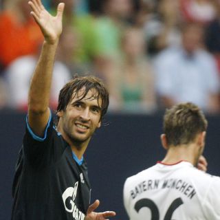 Raúl se estrena con dos goles