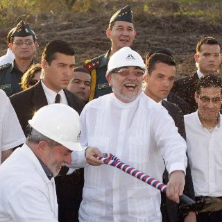 El presidente paraguayo no asistirá a la investidura de Santos