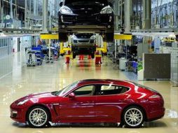 Porsche celebra la fabricación de los primeros 25 mil Panamera. ESPECIAL  /