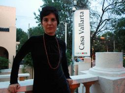 Mónica Nepote es la directora del programa cultural Tierra Adentro, que cumple 20 años en 2010. A. HINOJOSA  /