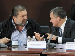 Eduardo Joaquín Gallo, dialoga con Genaro García Luna, secretario de Seguridad Pública Federal, en el Diálogo por la Seguridad. NTX  /