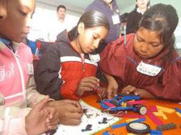 El proyecto ha tenido una gran aceptación entre los niños indígenas tarahumaras. ESPECIAL  /