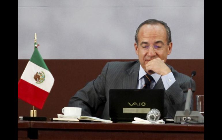 El Presidente Felipe Calderón se mostró molesto ante los cuestionamientos sobre la guerra contra el narco. EL UNIVERSAL  /