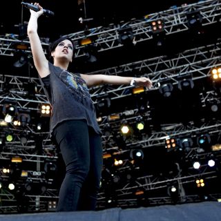 Lily Allen anuncia en Twitter que está esperando su primer hijo