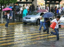 Aseguran que las lluvias hasta el día de hoy se consideran abundantes en la metrópoli. A. CAMACHO  /