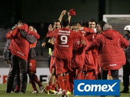 Los jugadores del Inter celebran el pase a la final luego del partido ante Sao Paulo. AP  /