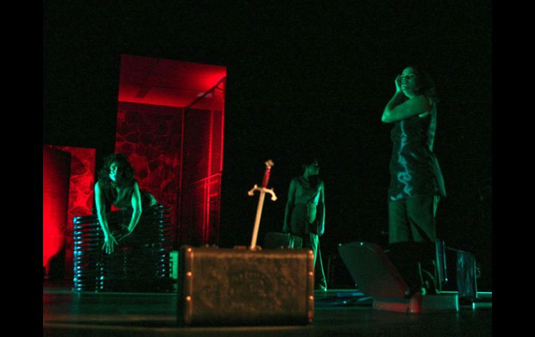 Escena de la obra La Nueva Alejandría, bajo la dirección de Lydia Margules. E. PACHECO  /