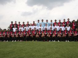 El Equipo rojinegro se tomó ayer la foto oficial ya con plantel completo. S. NÚÑEZ  /