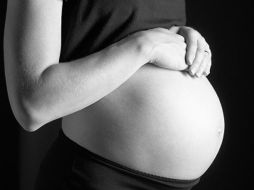 El servicio británico de salud, NHS, recomienda reposar tres meses para volver a embarazarse.  ESPECIAL  /