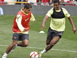Javier Chicharito Hernández, durante el entrenamiento en el Estadio Old Trafford, casa del Manchester United. AP  /