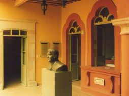 El museo tiene varias salas que invitan a hacer un recorrido sensorial por la vida y obra del cantautor. V. GARCÍA  /