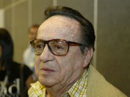 También habló el actor un poco acerca de los problemas que ha tenido con actores de su famoso programa 'El Chavo del ocho'. ARCHIVO  /