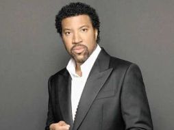 El cantante manifestó que el pop debe estar de regreso, para cautivar a la gente. ESPECIAL  /