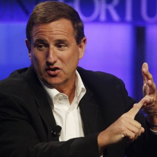 Ex director de HP llega a acuerdo con acusadora: Fuente