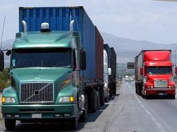 El chofer, el vehículo y las drogas quedaron a disposición del Ministerio Público de la Federación. ARCHIVO  /