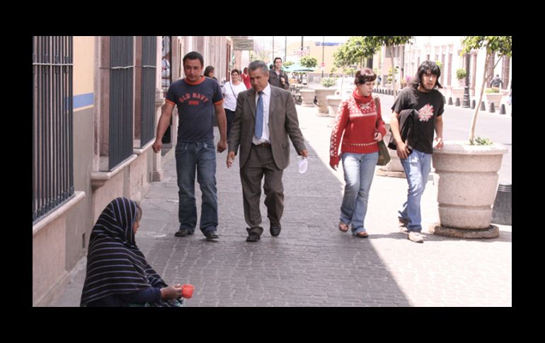 El universo de trabajadores registrados se elevó a 14 millones 440 mil 351. ESPECIAL  /