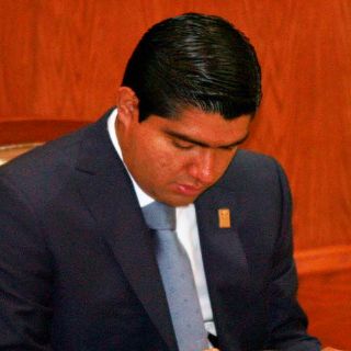 Carlos Corona rinde cuentas a diputados este miércoles