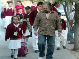 A pesar de la ola de violencia en algunos estados, la SEP descarta suspender clases del próximo ciclo escolar. A. GARCÍA  /