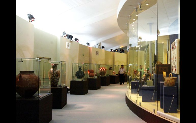 El museo itinerante que inició su recorrido en Guadalajara en el que se incluyen la riqueza cultural de los pueblos indígenas.E.BARRERA  /