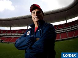 El técnico de las Chivas José Luis real. JAMMEDIA  /