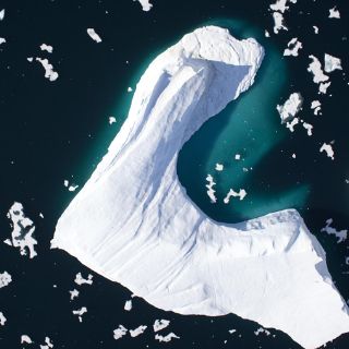 Advierten riesgos por iceberg desprendido