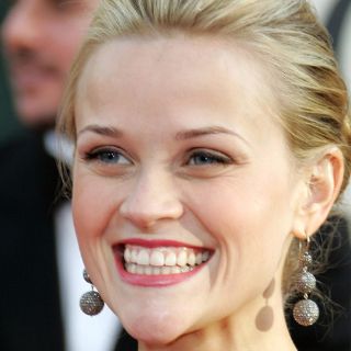 Personificará Reese Witherspoon a la cantante Peggy Lee en filme