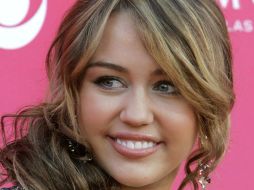 La estrella de 'Hannah Montana' pondrá a disposición prendas que ya no utiliza a través de eBay. REUTERS  /