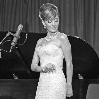 Filippa Giordano es la nueva “Chica Manzanero”