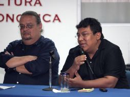 Avelino Sordo y Felipe Ponce, durante la mesa redonda el pasado martes en la “Joseluisa”. A. CAMACHO  /
