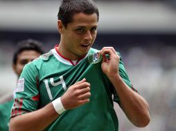 Javier Chicharito Hernández después de haber anotado el gol ante España. MEXSPORT  /
