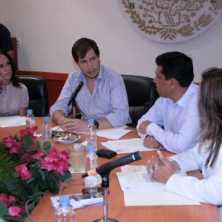 ''Que cada quien cargue con la parte que le toca'': Argüelles